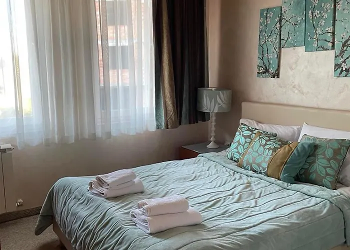 Eleonor Mountain 2 公寓 *