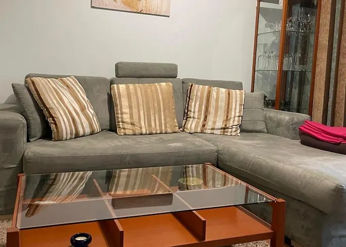 Eleonor Mountain 2 * 班斯科